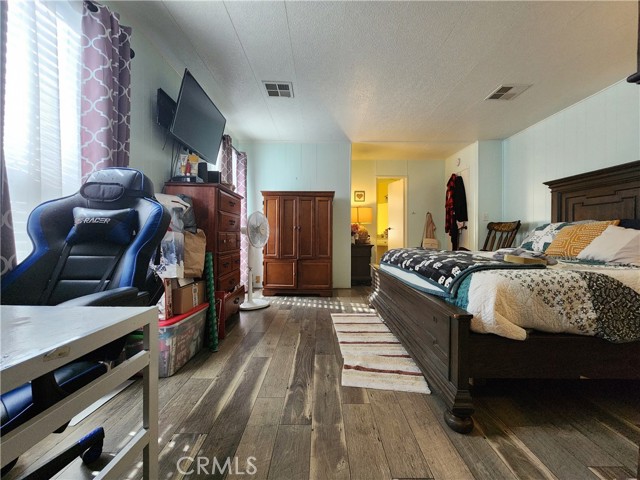 Detail Gallery Image 22 of 45 For 929 E Foothill Bld #159,  Upland,  CA 91786 - 4 Beds | 2 Baths