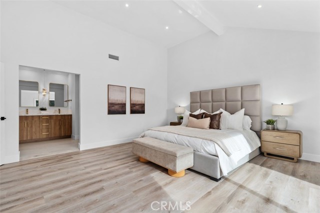 Detail Gallery Image 24 of 52 For 1 Rainbow Falls, Irvine,  CA 92603 - 4 Beds | 3 Baths