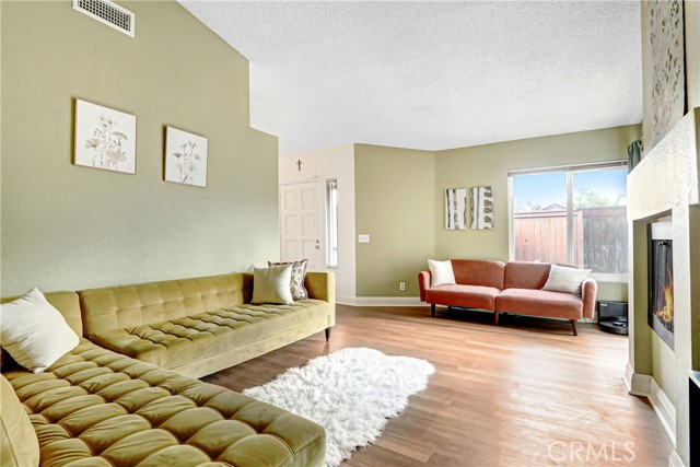 Detail Gallery Image 10 of 20 For 42 via Zapador, Rancho Santa Margarita,  CA 92688 - 3 Beds | 2 Baths