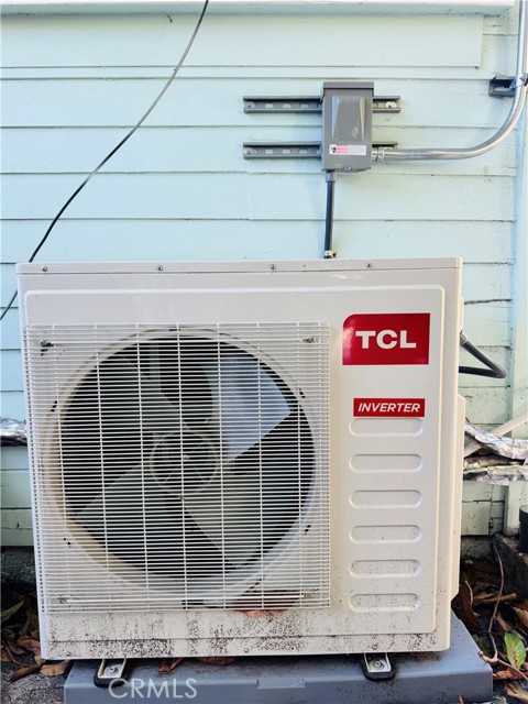 Detail Gallery Image 21 of 39 For 4312 Walton, Los Angeles,  CA 90037 - – Beds | – Baths