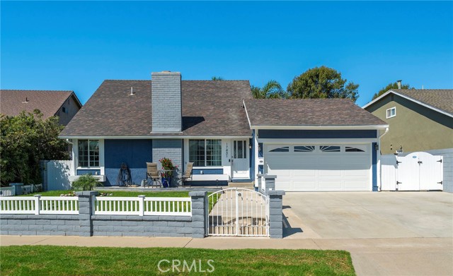 17431 Forbes Ln, Huntington Beach, CA 92649