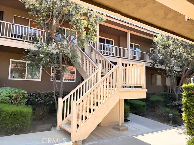 555 S La Veta Park Unit: 234