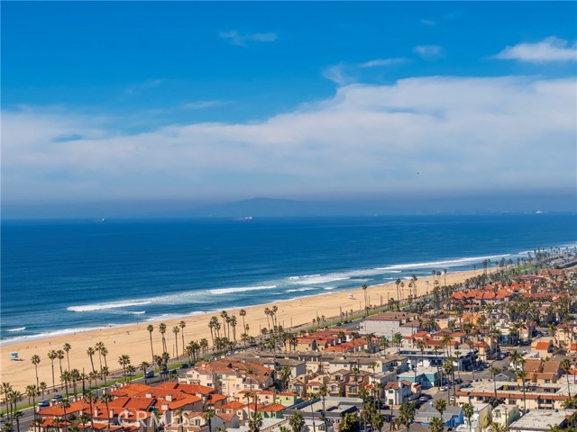 Detail Gallery Image 46 of 49 For 116 11th St, Huntington Beach,  CA 92648 - 3 Beds | 3/1 Baths