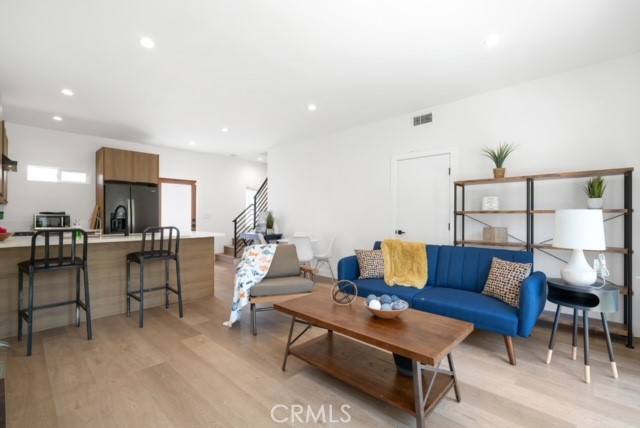 2672 Newell Street, Los Angeles CA: https://media.crmls.org/medias/d7487f29-a41a-49a7-8bf6-ea1f7dc9ce3f.jpg