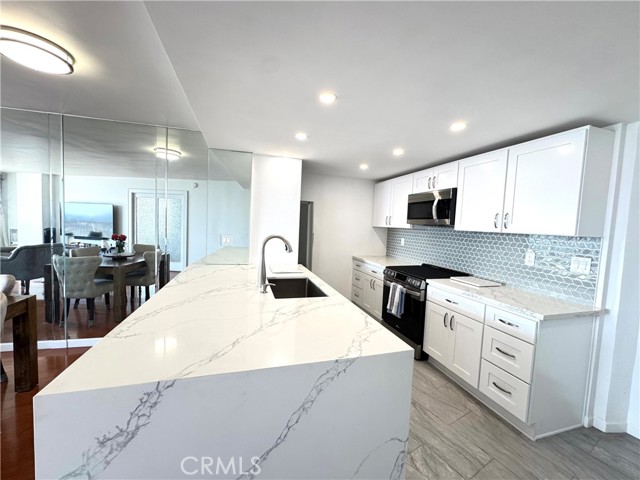 Detail Gallery Image 8 of 51 For 700 E Ocean Bld #2801,  Long Beach,  CA 90802 - 2 Beds | 2 Baths