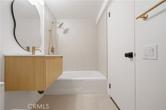 10450 Wilshire Boulevard, 5C photo 23