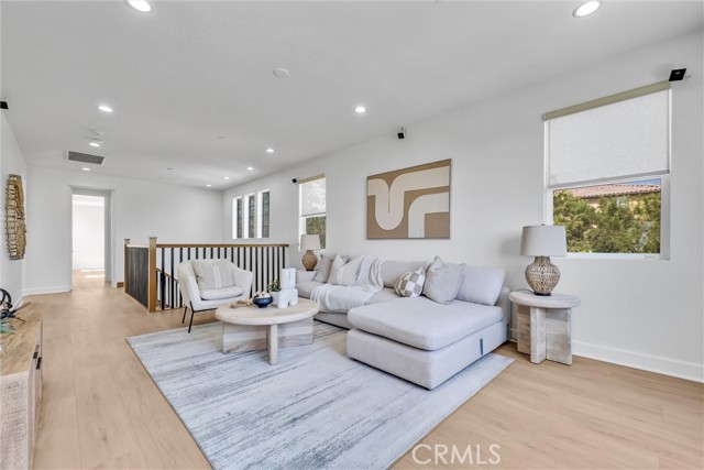 Detail Gallery Image 27 of 75 For 520 N Bardsdale Pl, Brea,  CA 92821 - 5 Beds | 5/1 Baths