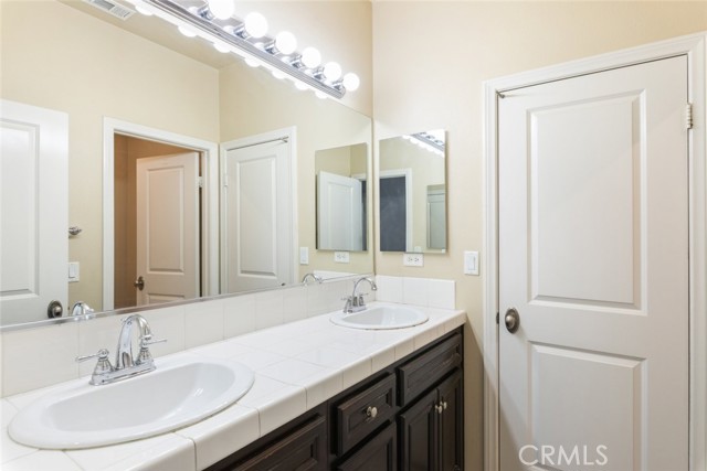 25380 Coral Canyon Road, Corona CA: https://media.crmls.org/medias/d74b043c-28d3-41e7-a9f8-a93ba7e316e0.jpg