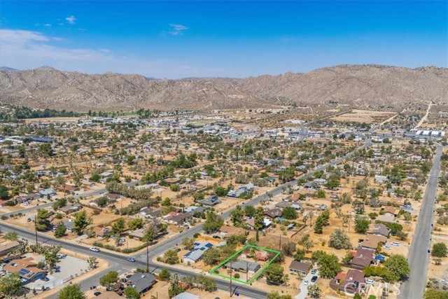 Detail Gallery Image 35 of 38 For 55960 Onaga Trl, Yucca Valley,  CA 92284 - 2 Beds | 1 Baths