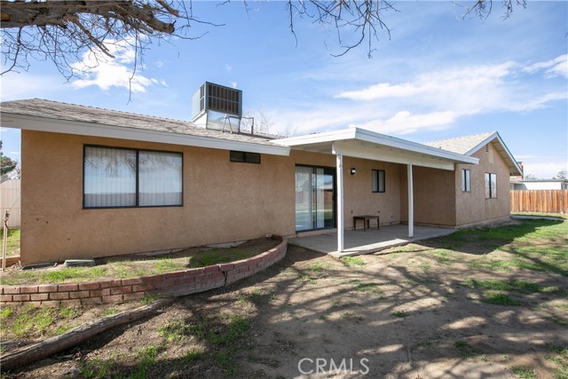 Detail Gallery Image 10 of 24 For 40182 179th, Lake Los Angeles,  CA 93591 - 3 Beds | 2 Baths