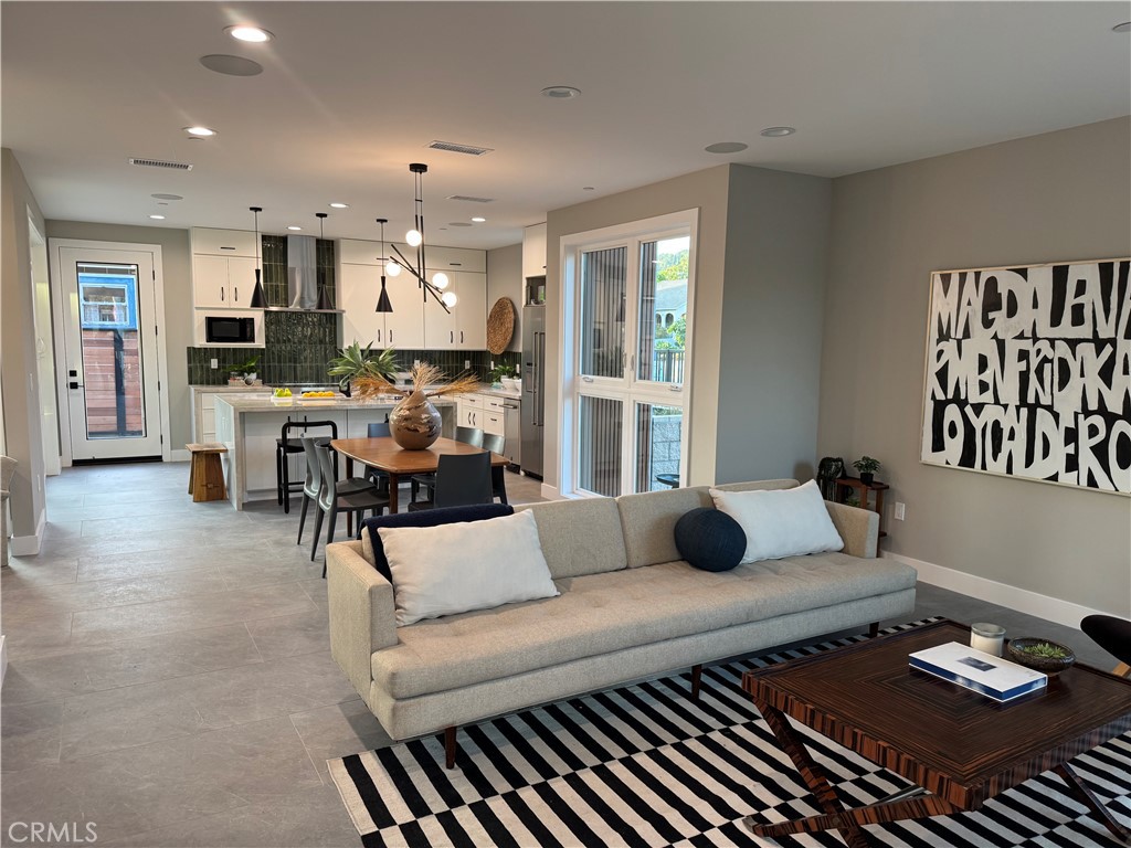 MLS #IV25256793 image #6