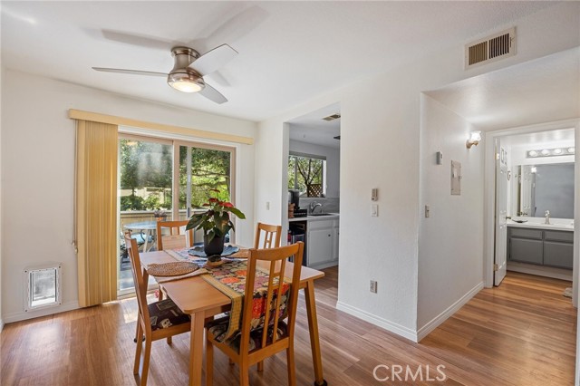 Detail Gallery Image 9 of 39 For 2250 King Ct #4,  San Luis Obispo,  CA 93401 - 2 Beds | 1/1 Baths