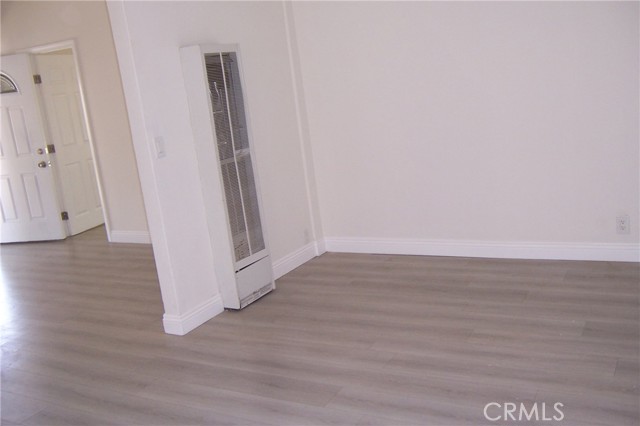 Detail Gallery Image 6 of 8 For 27439 Main, Highland,  CA 92346 - 3 Beds | 1 Baths