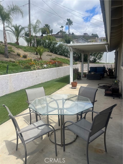 29183 Yosemite Place, Canyon Lake CA: https://media.crmls.org/medias/d74baa97-f206-46ce-9d7e-6b640212dc17.jpg