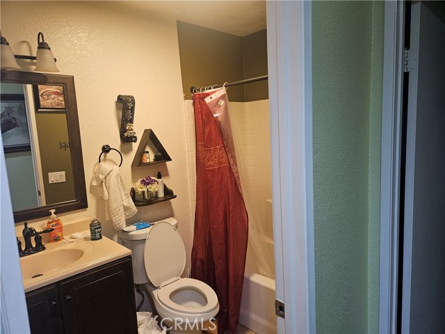3320 Kipper Court, Lancaster CA: https://media.crmls.org/medias/d74bf83b-febb-4fd2-b834-3c19bac392a1.jpg