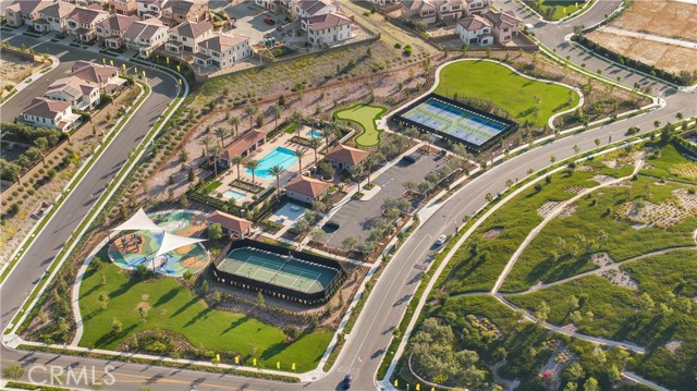 Detail Gallery Image 12 of 17 For 311 Brimwood, Irvine,  CA 92618 - 4 Beds | 3 Baths