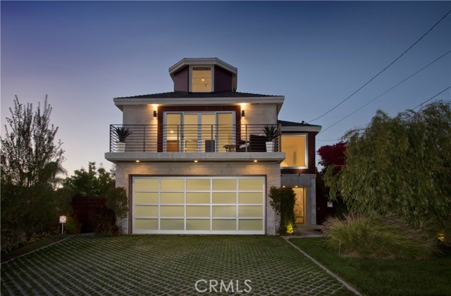 1913 Gates Avenue, Redondo Beach, California 90278, 4 Bedrooms Bedrooms, ,3 BathroomsBathrooms,Residential,Sold,Gates,SB17016231