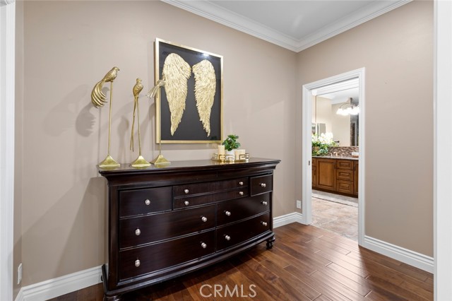 21131 Greenboro Lane, Huntington Beach CA: https://media.crmls.org/medias/d74cc87d-ef68-4fc2-906a-64ab3a9ee7f8.jpg