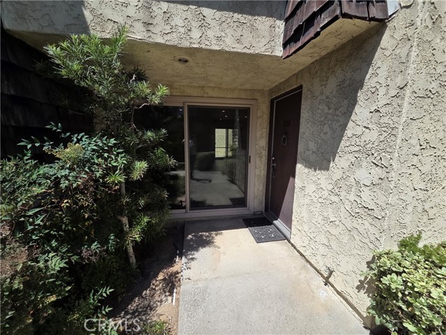 538 N 20th Street, Montebello CA: https://media.crmls.org/medias/d74d5391-9934-4ce7-a8ce-9b64e783f739.jpg