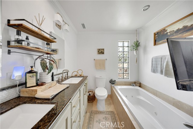 17971 Theodora Drive, Tustin CA: https://media.crmls.org/medias/d74df622-ecf0-4db3-b126-297e0cbaf113.jpg