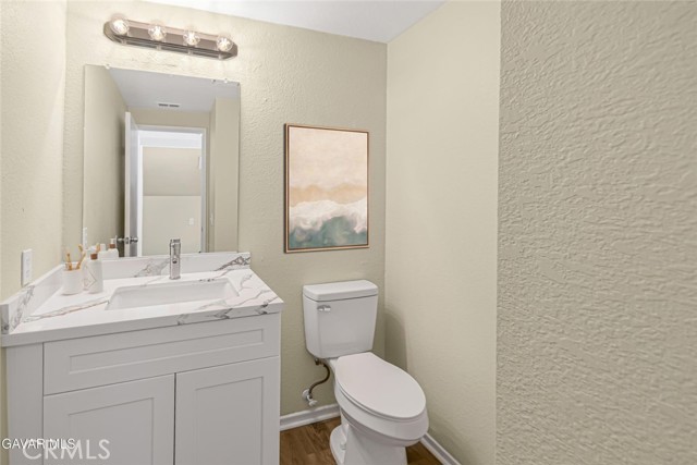 Detail Gallery Image 11 of 24 For 37717 49th, Palmdale,  CA 93552 - 3 Beds | 3 Baths