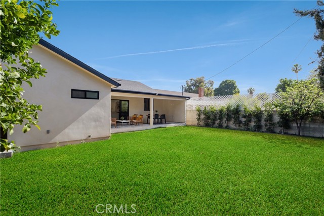 20109 Archwood Street, Winnetka CA: https://media.crmls.org/medias/d74e81cf-96d6-4656-a665-a22f93149f62.jpg