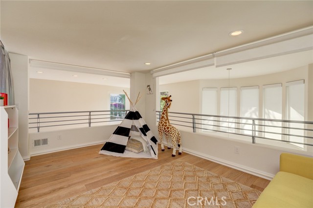 Large Loft could be playroom or Home Office