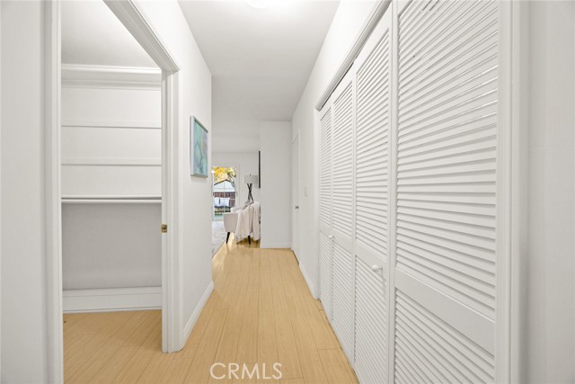 Detail Gallery Image 28 of 49 For 5052 Newcastle, Encino,  CA 91316 - 3 Beds | 2 Baths