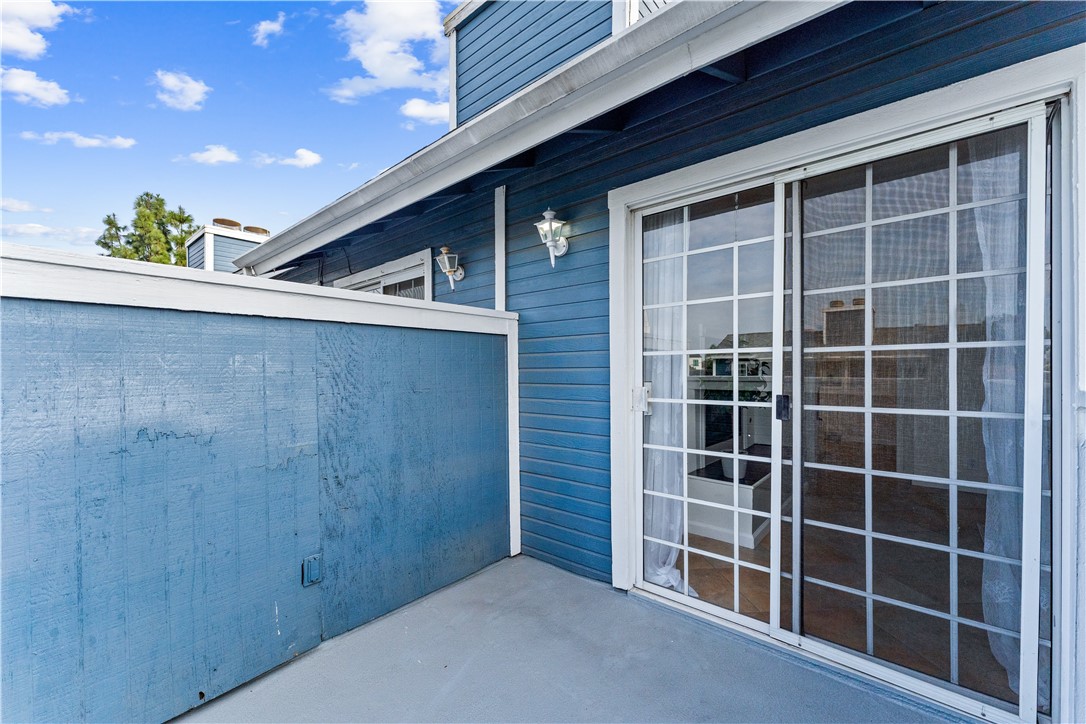 Detail Gallery Image 32 of 43 For 205 S Redwood Ave #H,  Brea,  CA 92821 - 3 Beds | 2/1 Baths