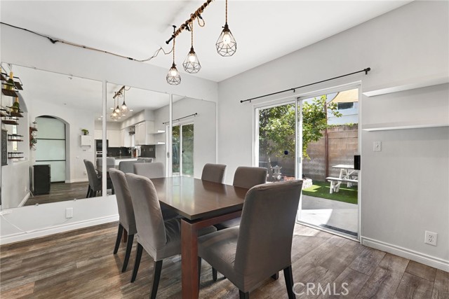 Detail Gallery Image 13 of 48 For 9400 1/2 Noble, North Hills,  CA 91343 - 5 Beds | 3 Baths