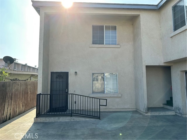 Detail Gallery Image 10 of 19 For 322 W Palm St, Compton,  CA 90220 - – Beds | – Baths