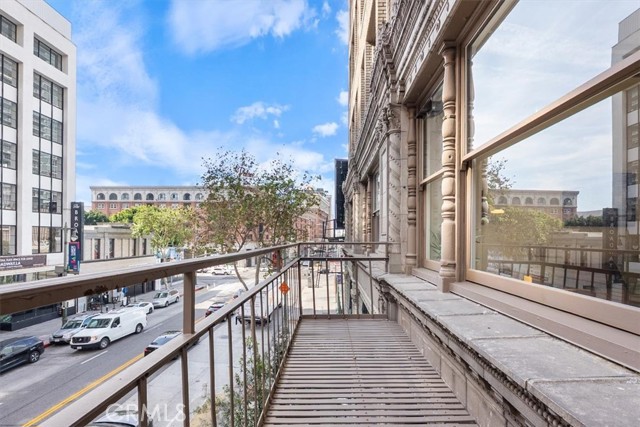 Detail Gallery Image 13 of 27 For 939 S Broadway, Los Angeles,  CA 90015 - 1 Beds | 1 Baths