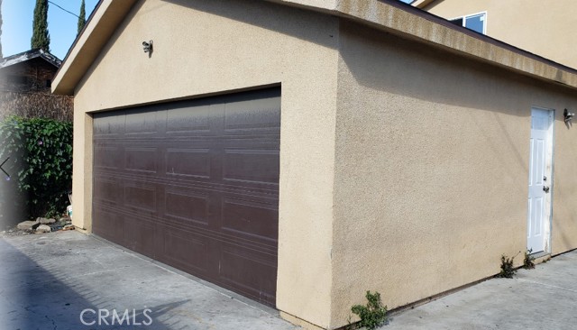 Detail Gallery Image 7 of 9 For 8925 Menlo Ave, Los Angeles,  CA 90044 - 10 Beds | 6 Baths