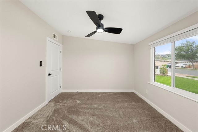 1905 Davis Street, Corona CA: https://media.crmls.org/medias/d75119c4-dd96-4248-a851-34dde1a28e38.jpg