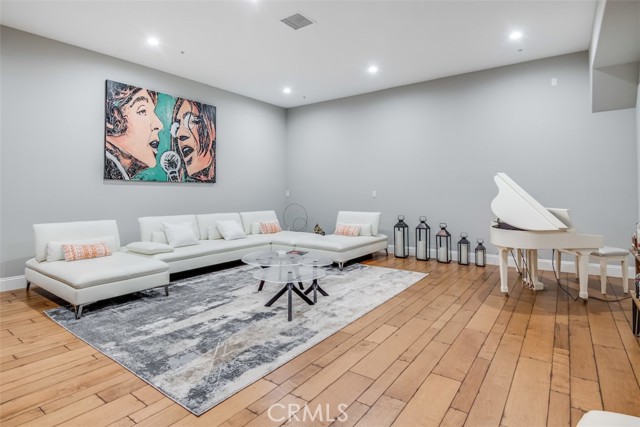 26010 Rolling Hills Road, Rolling Hills Estates, California 90274, 4 Bedrooms Bedrooms, ,4 BathroomsBathrooms,Residential,Sold,Rolling Hills,PV22014791