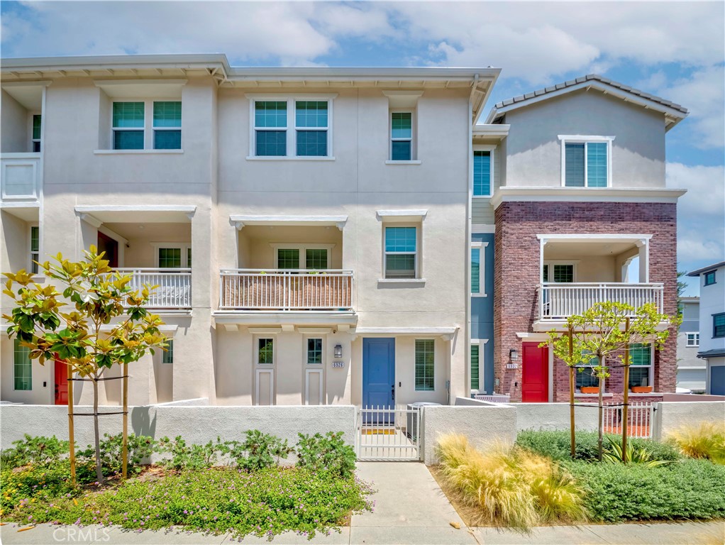 6926 Cottonwood Lane