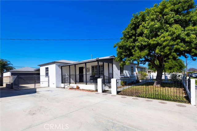 Detail Gallery Image 2 of 43 For 15613 Thornlake Ave, Norwalk,  CA 90650 - 3 Beds | 2 Baths