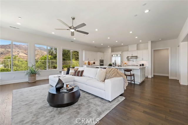 Image 13 of 70 For 21405 Vista Drive