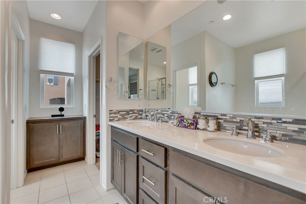 MLS #CV25222521 image #15