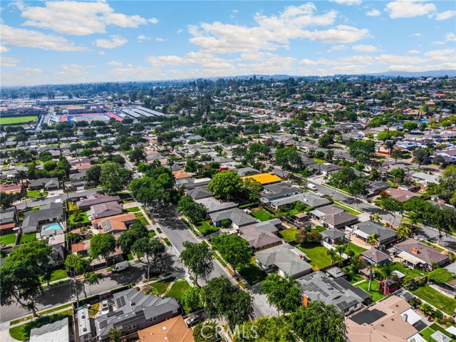 Detail Gallery Image 11 of 55 For 1001 Nutwood, Fullerton,  CA 92831 - 3 Beds | 1 Baths