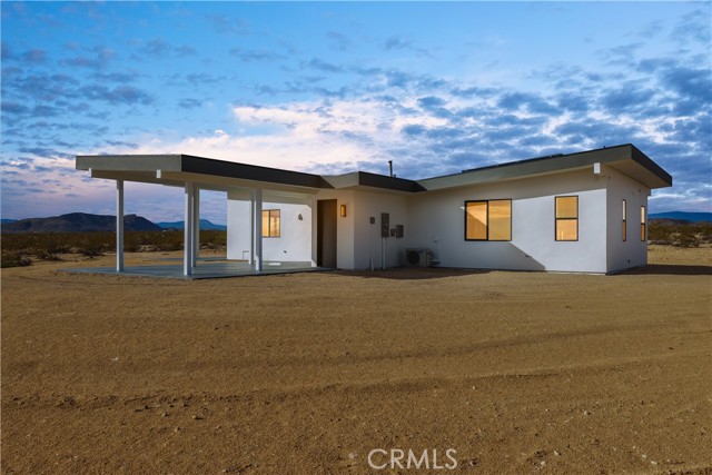 Detail Gallery Image 9 of 71 For 62126 Starlight St., Joshua Tree,  CA 92252 - 3 Beds | 3 Baths