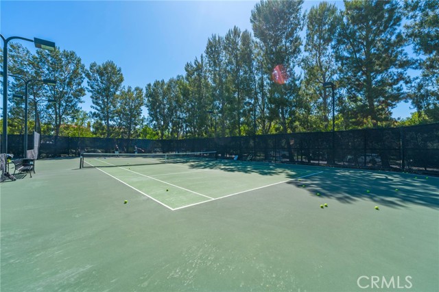 Detail Gallery Image 25 of 39 For 88 Capricorn, Irvine,  CA 92618 - 2 Beds | 2 Baths