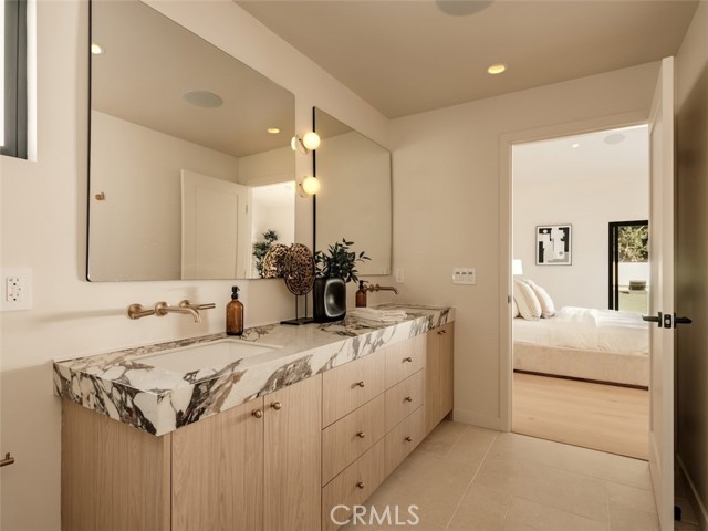 Detail Gallery Image 36 of 46 For 8960 Oak Park, –,  CA 91325 - 4 Beds | 3/1 Baths