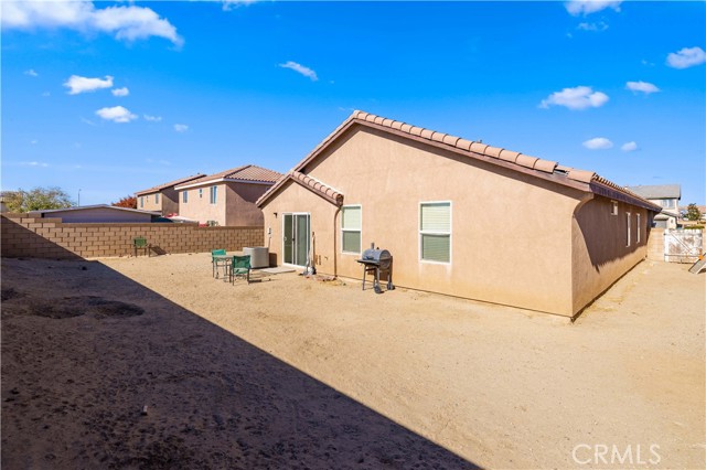 1810 E Jenner Street, Lancaster CA: https://media.crmls.org/medias/d758a5f7-6abc-49e0-83eb-475d1437e186.jpg