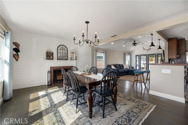 Detail Gallery Image 4 of 72 For 2731 N Rutgers Ave, Long Beach,  CA 90815 - 3 Beds | 2 Baths