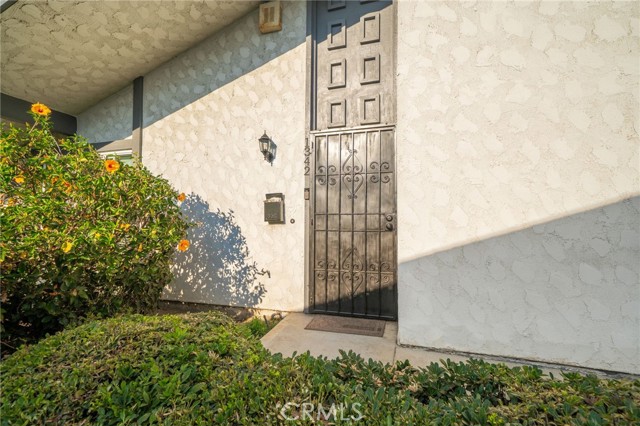 Detail Gallery Image 4 of 24 For 1342 W 8th St, Upland,  CA 91786 - – Beds | – Baths