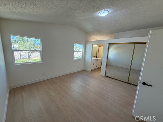 Detail Gallery Image 19 of 41 For 172 E Manchester, San Bernardino,  CA 92408 - 6 Beds | 3 Baths