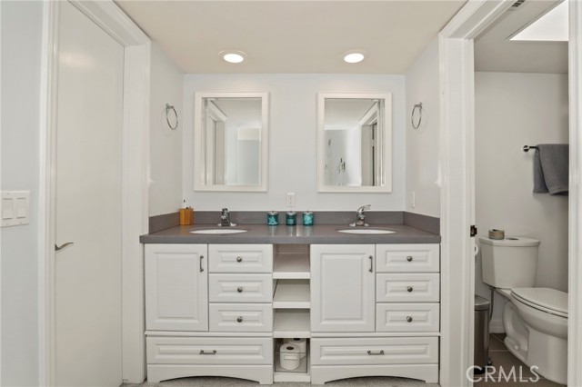 Detail Gallery Image 21 of 38 For 209 S Oakland Ave #D,  Pasadena,  CA 91101 - 3 Beds | 2/1 Baths