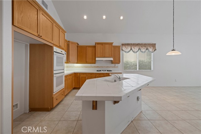 Detail Gallery Image 36 of 71 For 25018 Smokewood, Stevenson Ranch,  CA 91381 - 4 Beds | 3 Baths