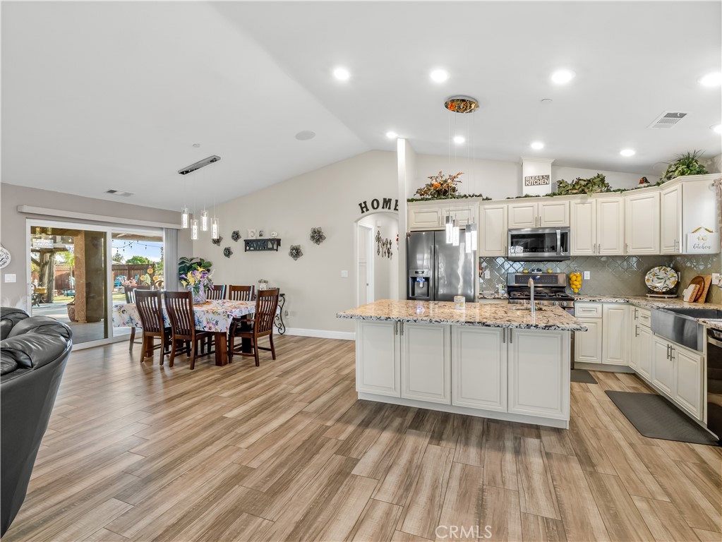 MLS #FR25095464 img 16